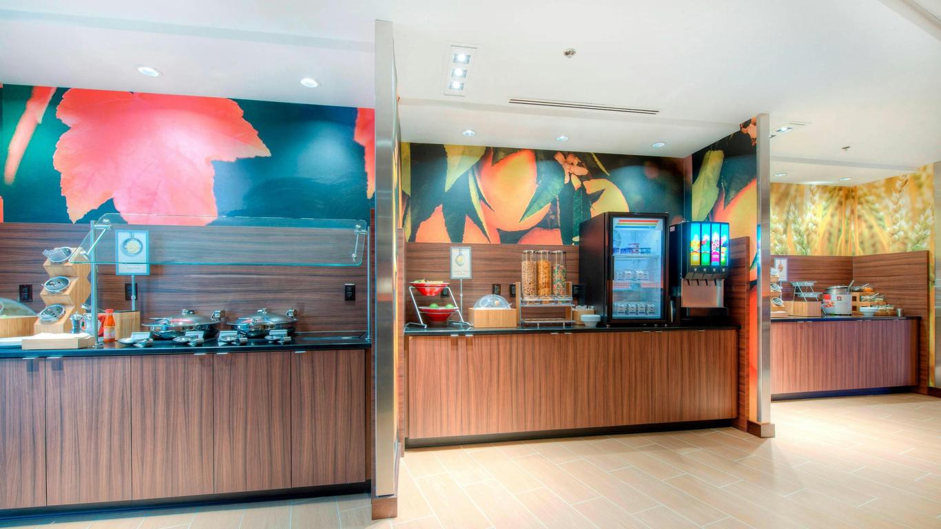 Fairfield Inn & Suites by Marriott Charlotte Airport