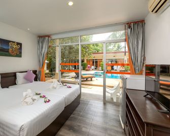 Phuket Sea Resort Sha Extra Plus - Rawai