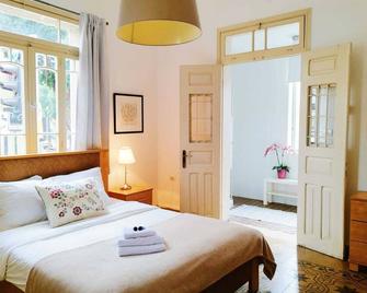 فندق عدن - حيفا - غرفة نوم