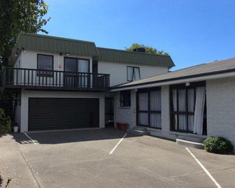 Adorian Motel - Christchurch - Bina