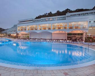 Maslinica Narcis Hotel - Labin - Pool