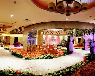 تيانجين جينبين إنترناشونال هوتل - تيانجين - ردهة