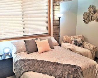 Alize On Moona At Huskisson, Jervis Bay - Absolute Waterfront Reserve - Huskisson - Bedroom