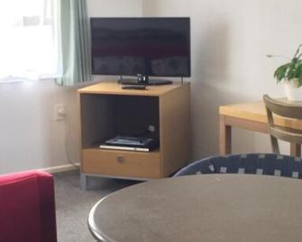 Cypress Court Motel - Whangarei - Sala de estar