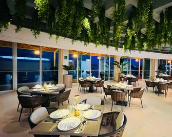 Amares Acapulco - אקפולקו - מסעדה