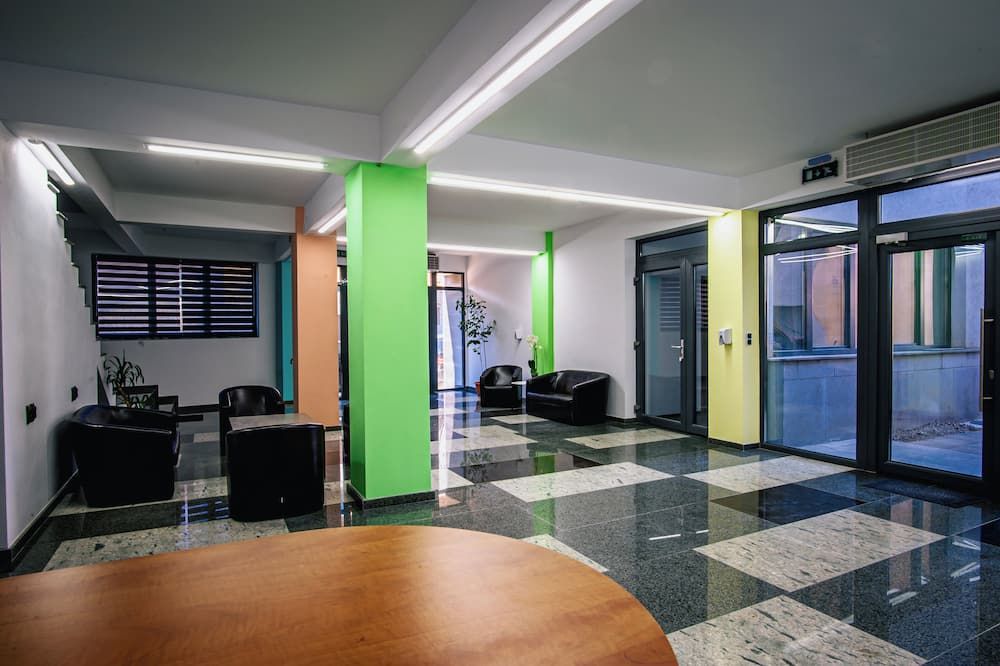 Colors Residence - קלוז'-נאפוקה - לובי