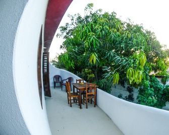 麥姆熱里科阿科阿拉酒店 - 傑里科科拉 - 日若卡-迪熱里科阿科阿拉 - 陽台