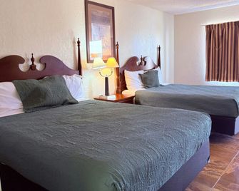 Del Rio Inn Tx by Hotel O - Del Rio - Schlafzimmer