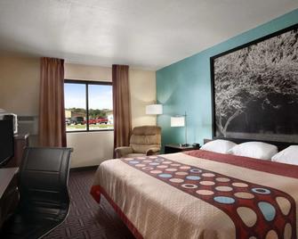 Rodeway Inn - Effingham - Schlafzimmer
