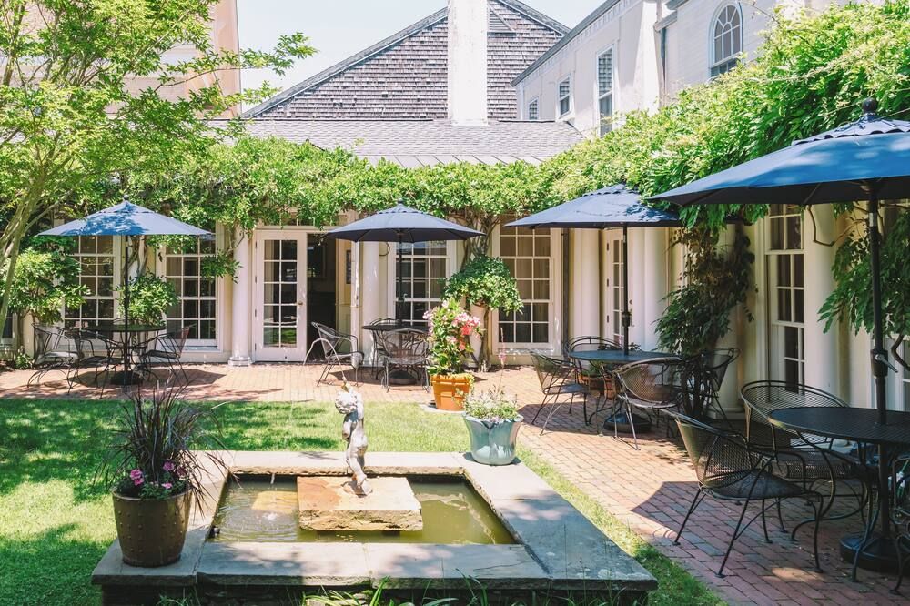 Francis Malbone House - Newport - Patio
