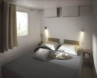 에코빌리지 르 솔레이 뒤 피베스트 - 아고 비달로 - 침실