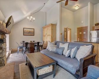 Expedition Station Condominiums by Keystone Resort - Keystone - Sala de estar