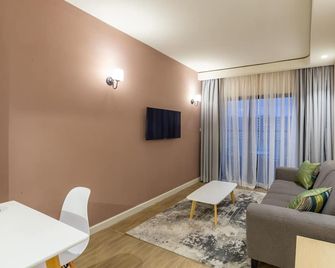 Kozi Suites Nairobi Airport - Nairobi