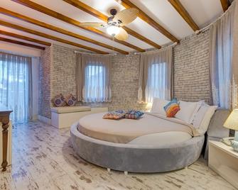 Esperanza Boutique Hotel of Lykia - Karaoz - Bedroom
