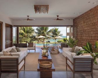 Villa Blu - Kalametiya