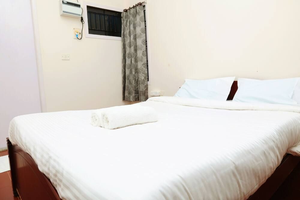 2 Bed Room Self Cooking Villa with Lawn - Mahabalipuram - Bedroom