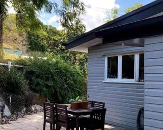 23r21r2r2r2r2r2 - Brisbane - Patio
