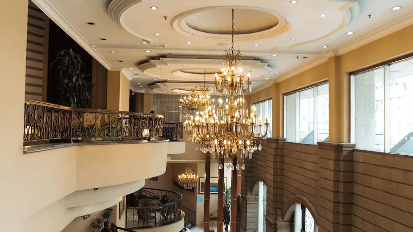 Capital Hotel & Spa