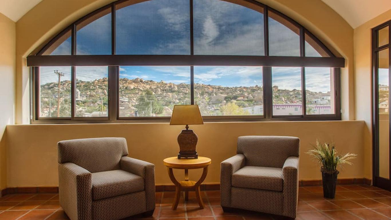 Hotel Hacienda Santana