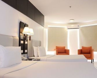 Octagon Mansion Hotel - מנילה - חדר שינה