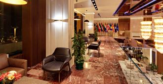 Tirana International Hotel - Tirana - Reception