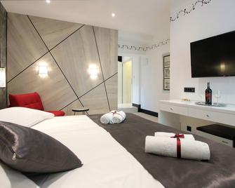 Well Of Life Luxury Rooms - Split - Schlafzimmer