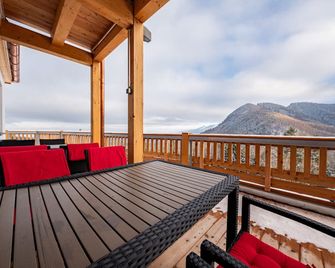 Berghotel & Chalets Adersberg Chiemgau Card kostenfrei - Grassau - Balcony