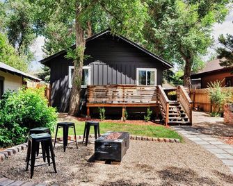 Little House on Taylor - 2 Bedroom Cottage in Walkable Downtown Location - Craig - Innenhof