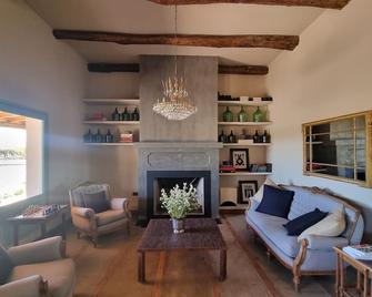 El Porvenir Wine Lodge - Cafayate - Salon