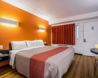 Motel 6 Ashland Oh - Ashland - Ložnice