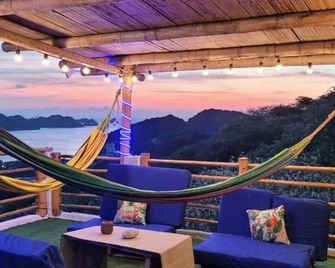 Private house with swimming pool, jacuzzi and ocean view in Taganga - Santa Marta - Balcon