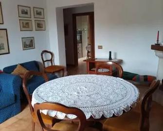 Casa vacanze Tuoro - Tuoro sul trasimeno - Sala pranzo