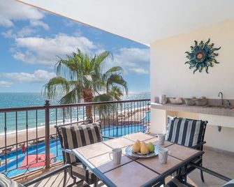 Vacation Paradise Relaxing Ocean Front Condo - Puerto Penasco - Balkon