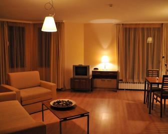 Villa Park Guest Apartments - Borovets - Living room