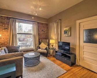 Cheesman Park 2-Bed.1910 Charm W/Modern Flair. Great Location! - Denver - Sala de estar