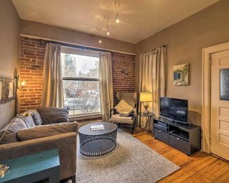 Cheesman Park 2-Bed.1910 Charm W/Modern Flair. Great Location! - Denver - Sala de estar
