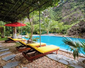 Fairy Mountain Retreat - Ninh Binh - Piscina