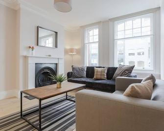 Stay Inn Farringdon - London - Living room