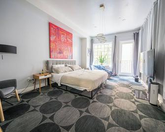 Private Gramercy Townhouse 3br 3ba With Terrace - New York - Bedroom