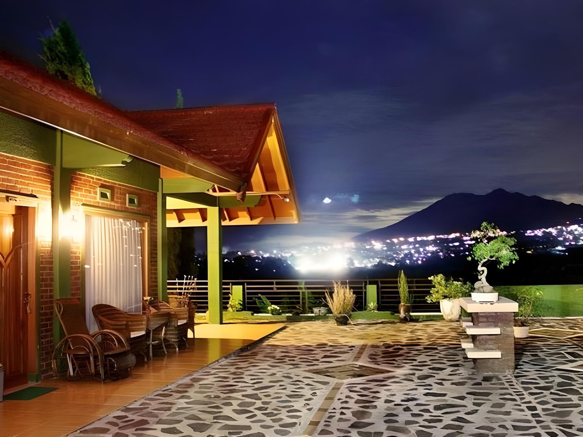 Samakta Guest House Lembang - למבאנג - בניין