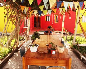 Hostel Posada de Gallo - Arica - Patio