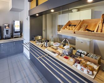 B&B HOTEL Bourges (2) - Bourges - Buffet