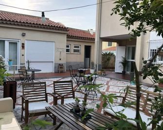 MÀhouse Guesthouse - Lisbon - Patio