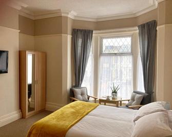 The Copplehouse - Southport - Kamar Tidur
