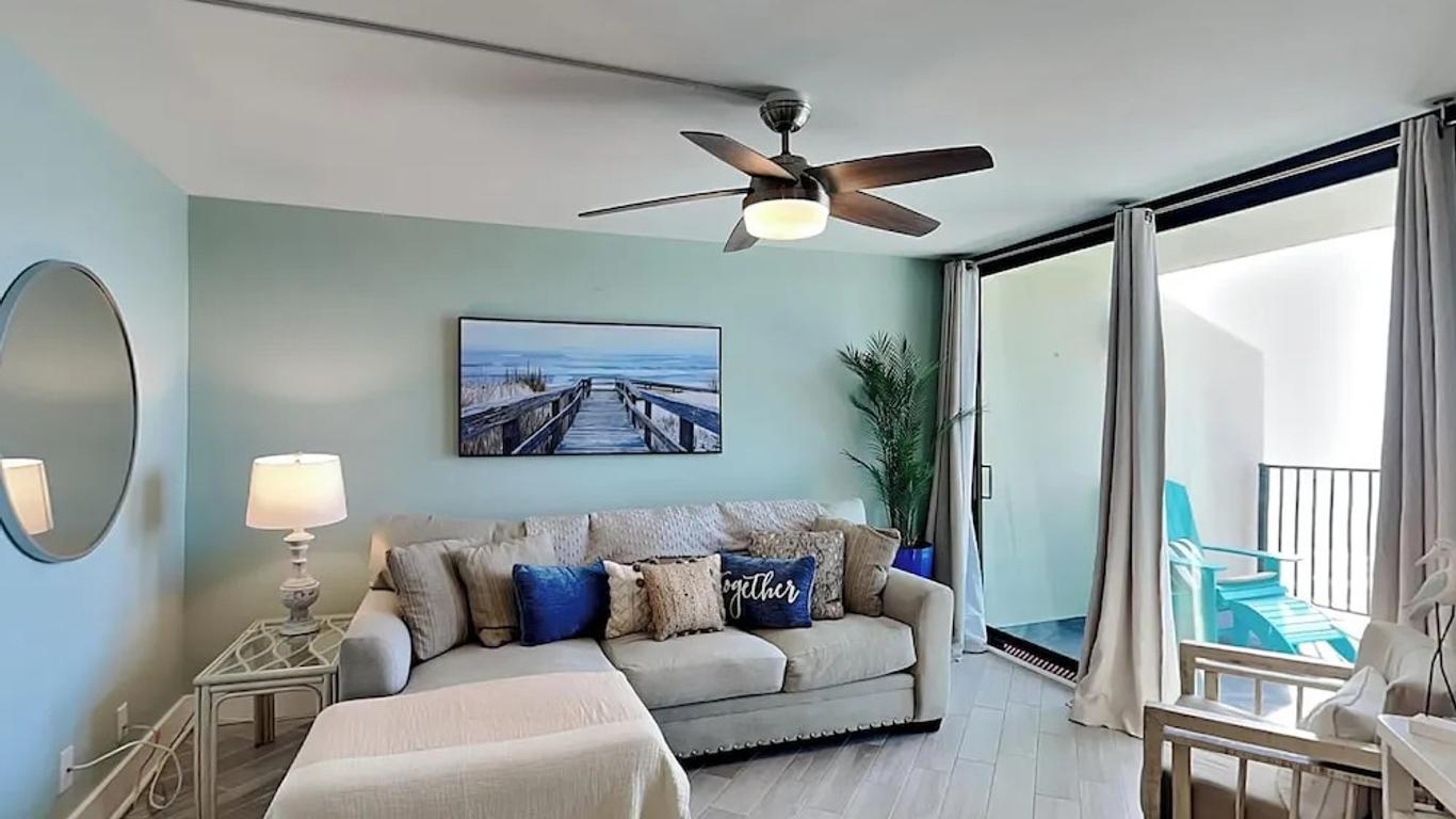 Sunbird Resort! Direct Beachfront Condo!