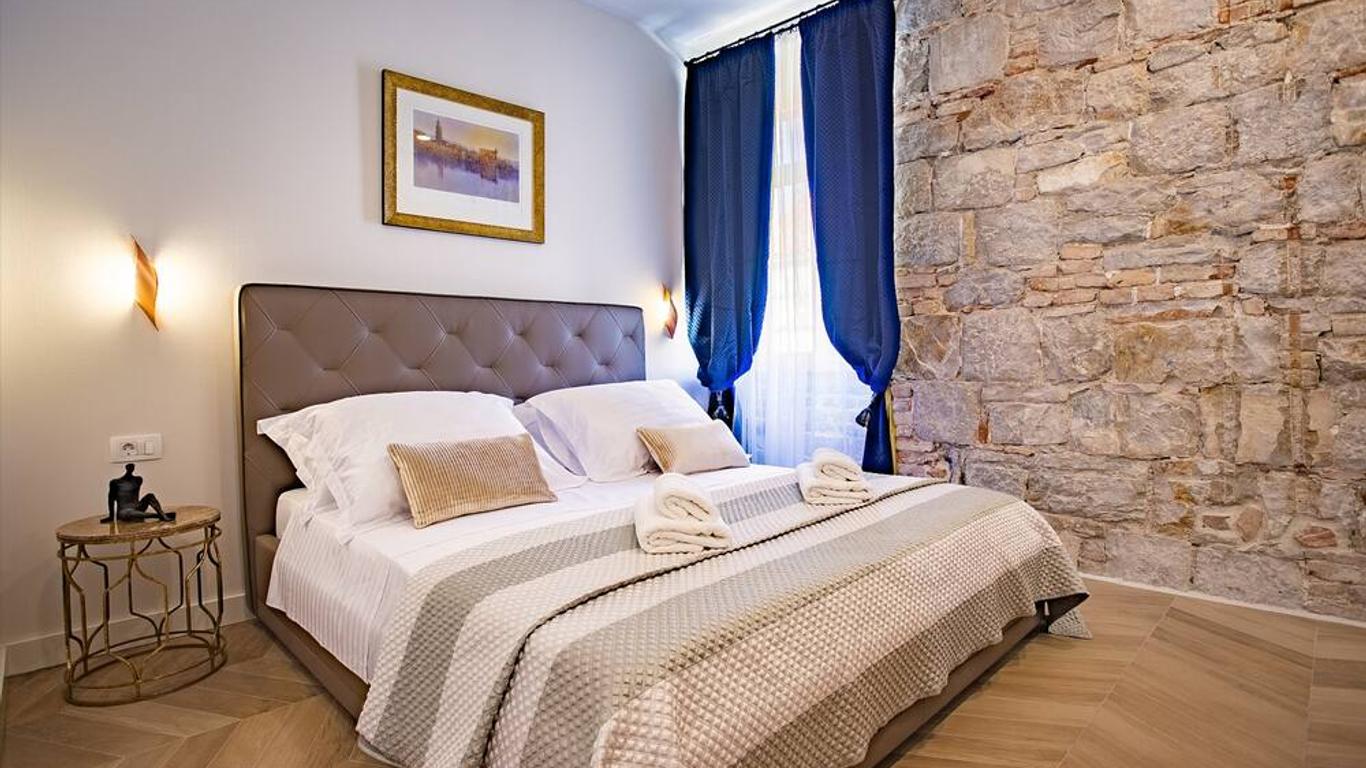 Best4Stay Luxury Rooms