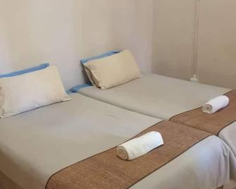 Binga Rest Camp - Binga - Bedroom