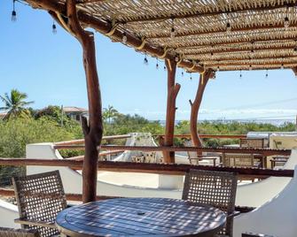 Suite 2: Coastal Elegance - Los Barriles - Balkon