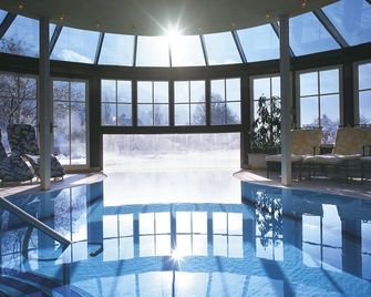 Hotel Lerch - Sankt Johann im Pongau - בריכה