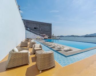 Arte Resort Spa & Pool Villa - Sacheon